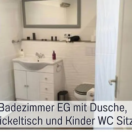 Odisheim - Hunde Willkommen, Nicht Nur Geduldet - Hoher Zaun - Terrasse - Infrarotkabine - Familienfreundlich בית נופש *